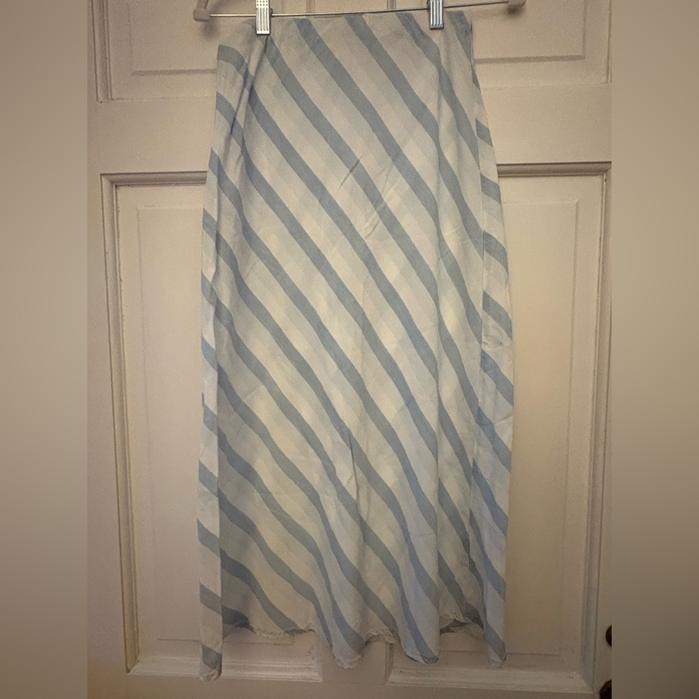 Cloth & Stone Blue and White Asymmetrical Maxi Skirt